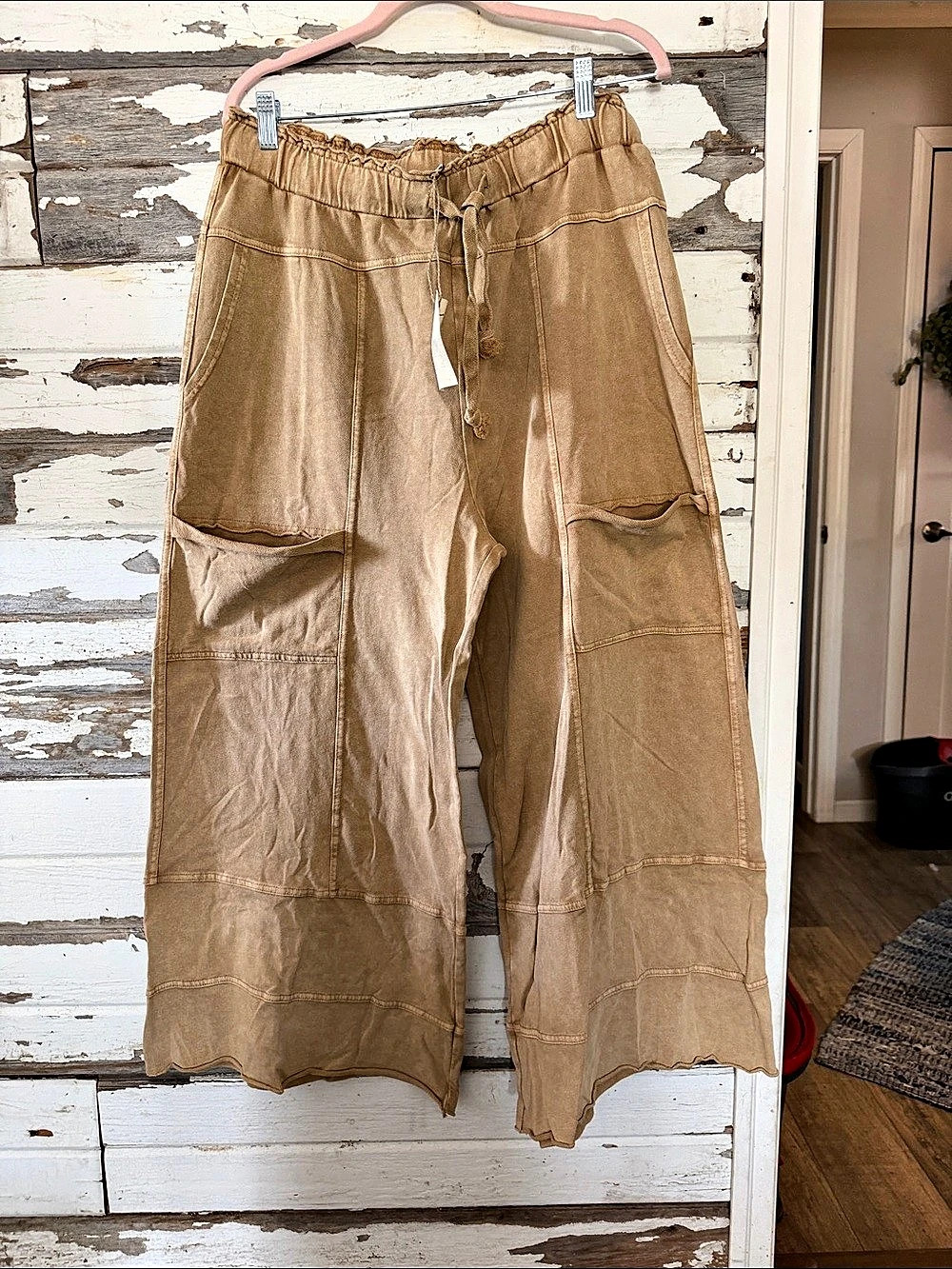 Easel Wide Leg Cargo Pants in Brown Size 1X NWT(87